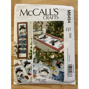 McCall's Crafts Pearl Louise Designs Pattern Christmas Holiday Seasonal Decor